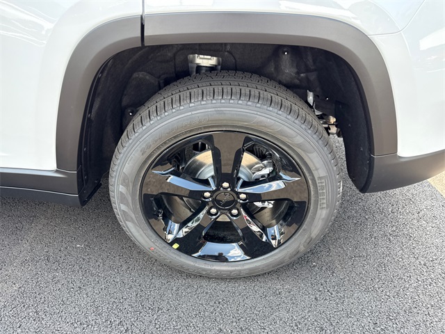 2025 Jeep Grand Cherokee Limited photo 2