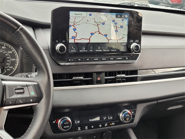 2024 Mitsubishi Outlander SE photo 21