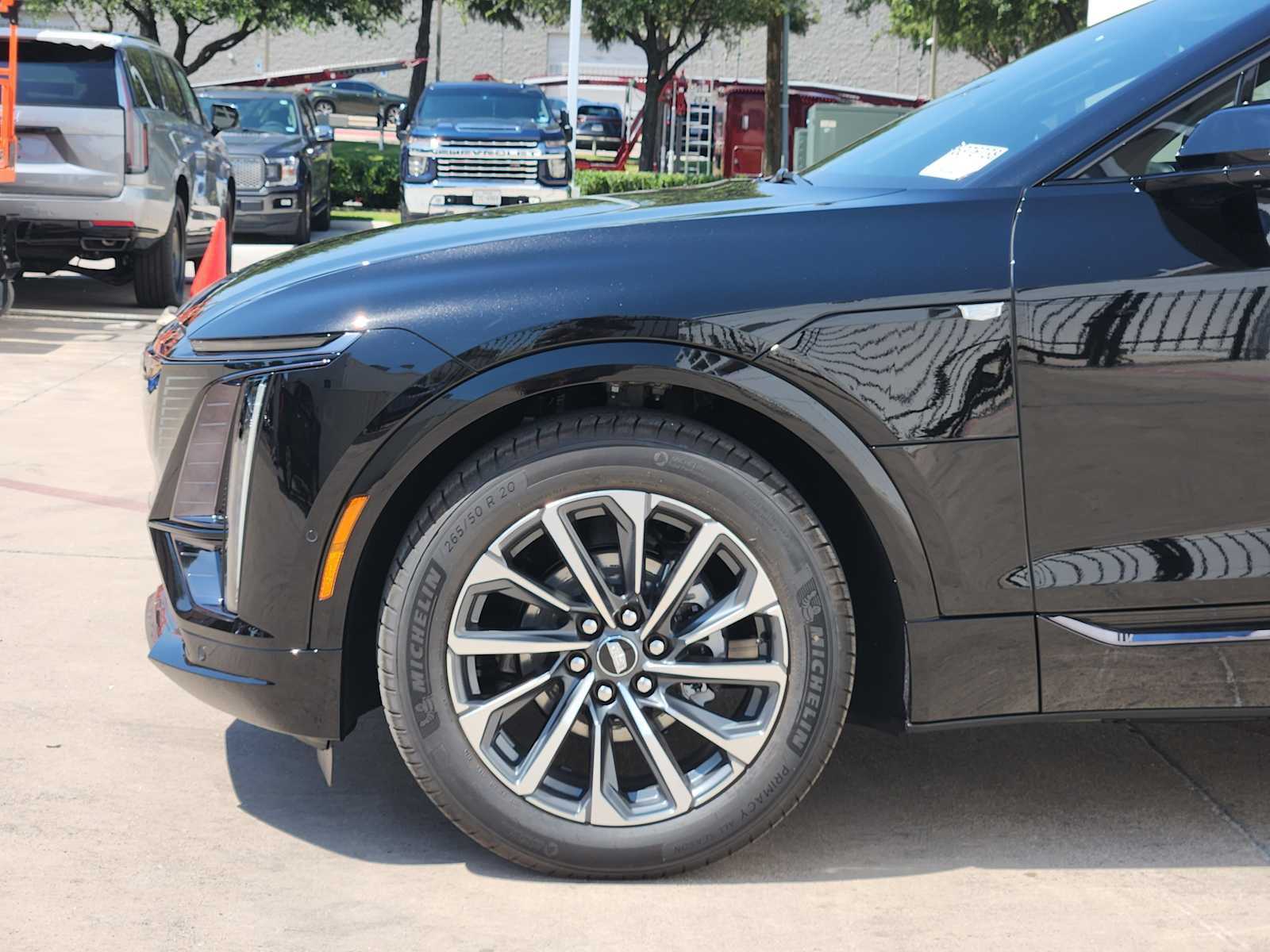 2026 Cadillac Lyriq Sport photo 3