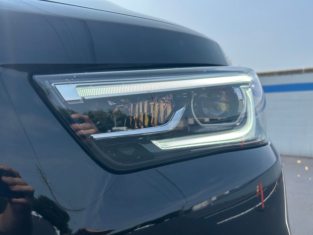 2018 Infiniti QX80 Base photo 9