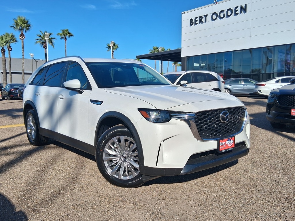 2026 Mazda CX-90 Select Package's photo