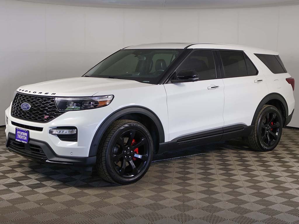2022 Ford Explorer ST photo 11