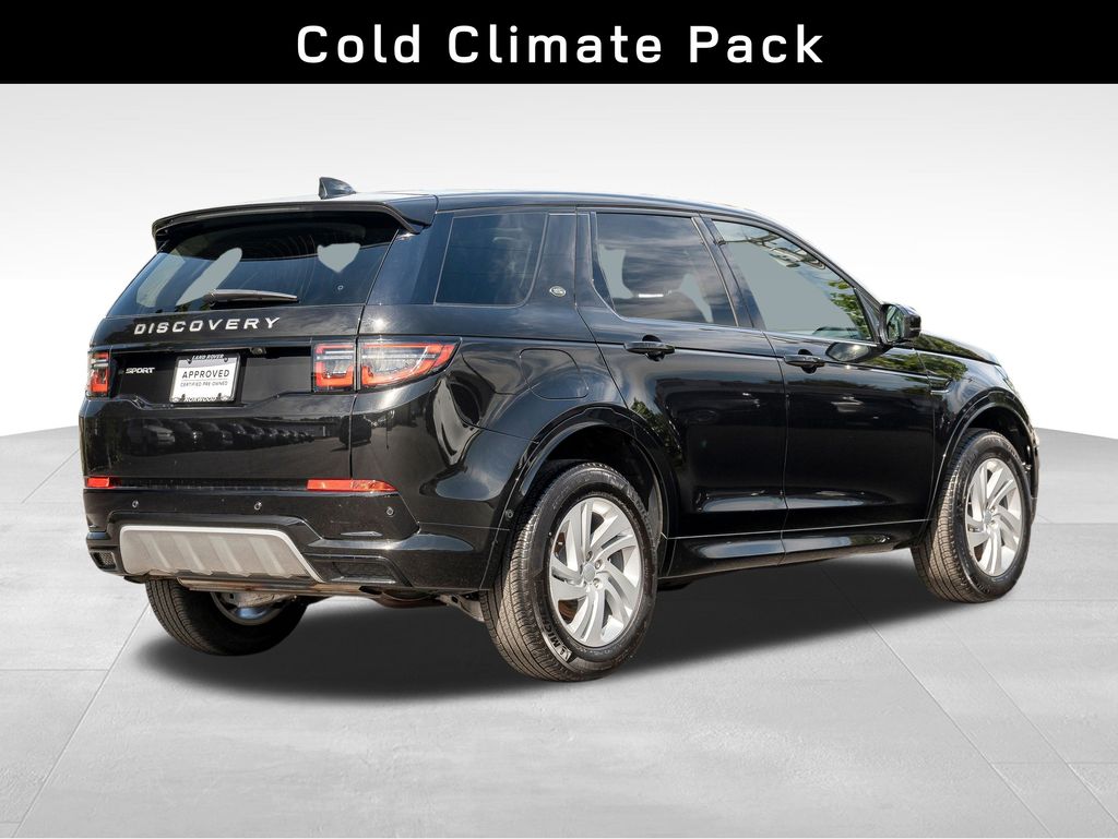 2024 Land Rover Discovery Sport S photo 4