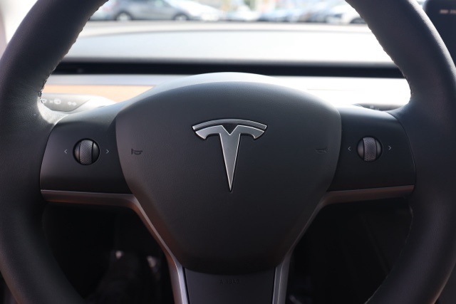 2023 Tesla Model 3 Long Range photo 22