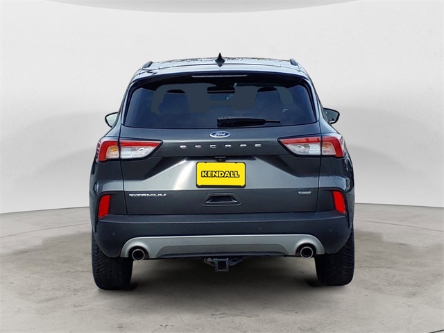 2020 Ford Escape Titanium Hybrid photo 3