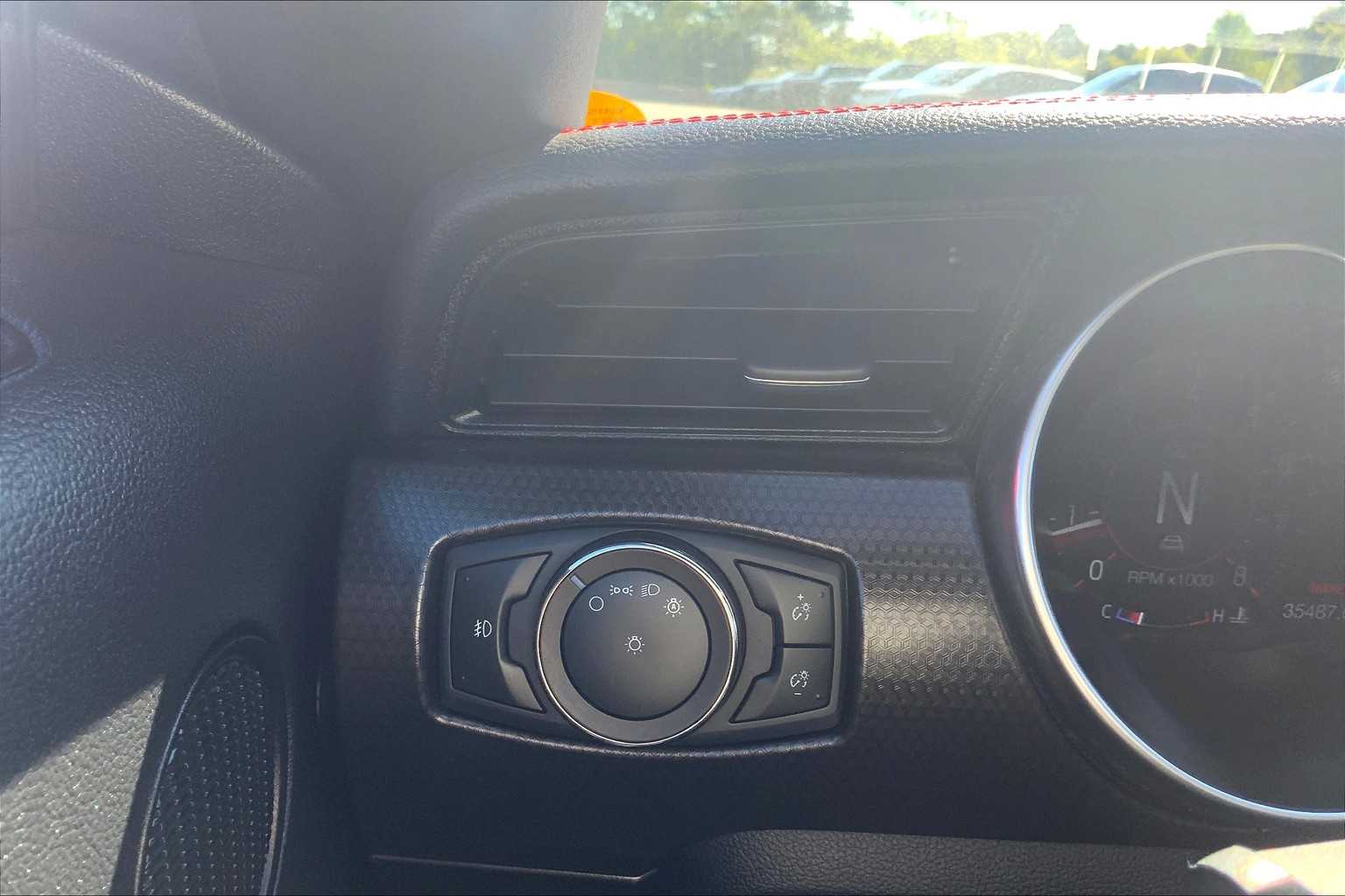2020 Ford Mustang GT Premium photo 31