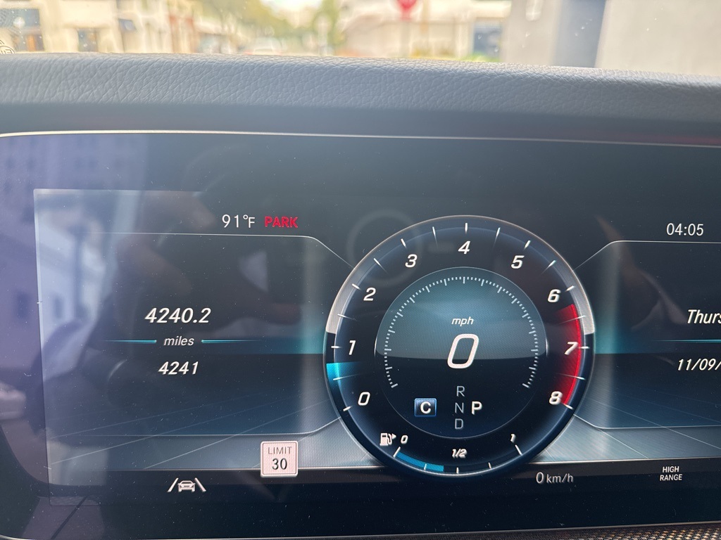 2023 Mercedes Benz G 550 photo 4
