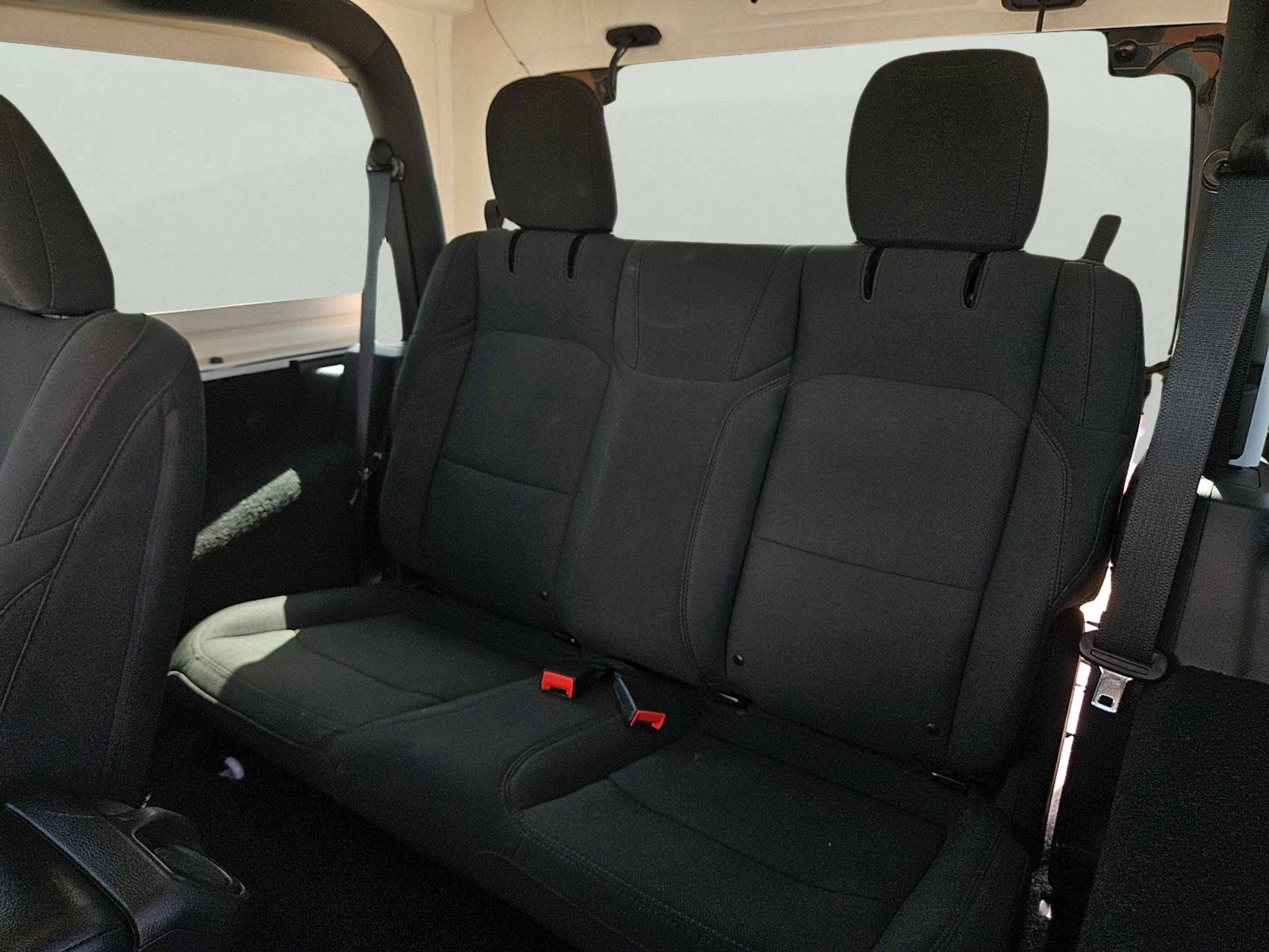 2021 Jeep Wrangler Sport photo 9