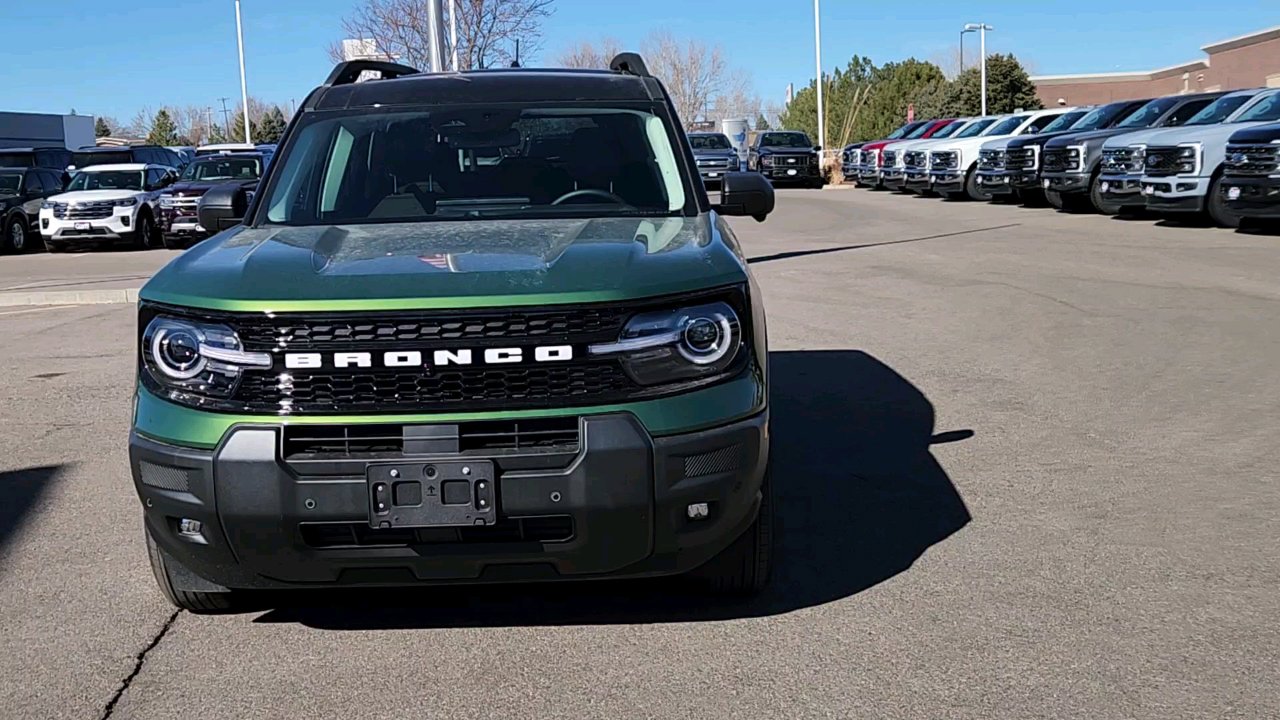 2025 Ford Bronco Sport Outer Banks photo 2