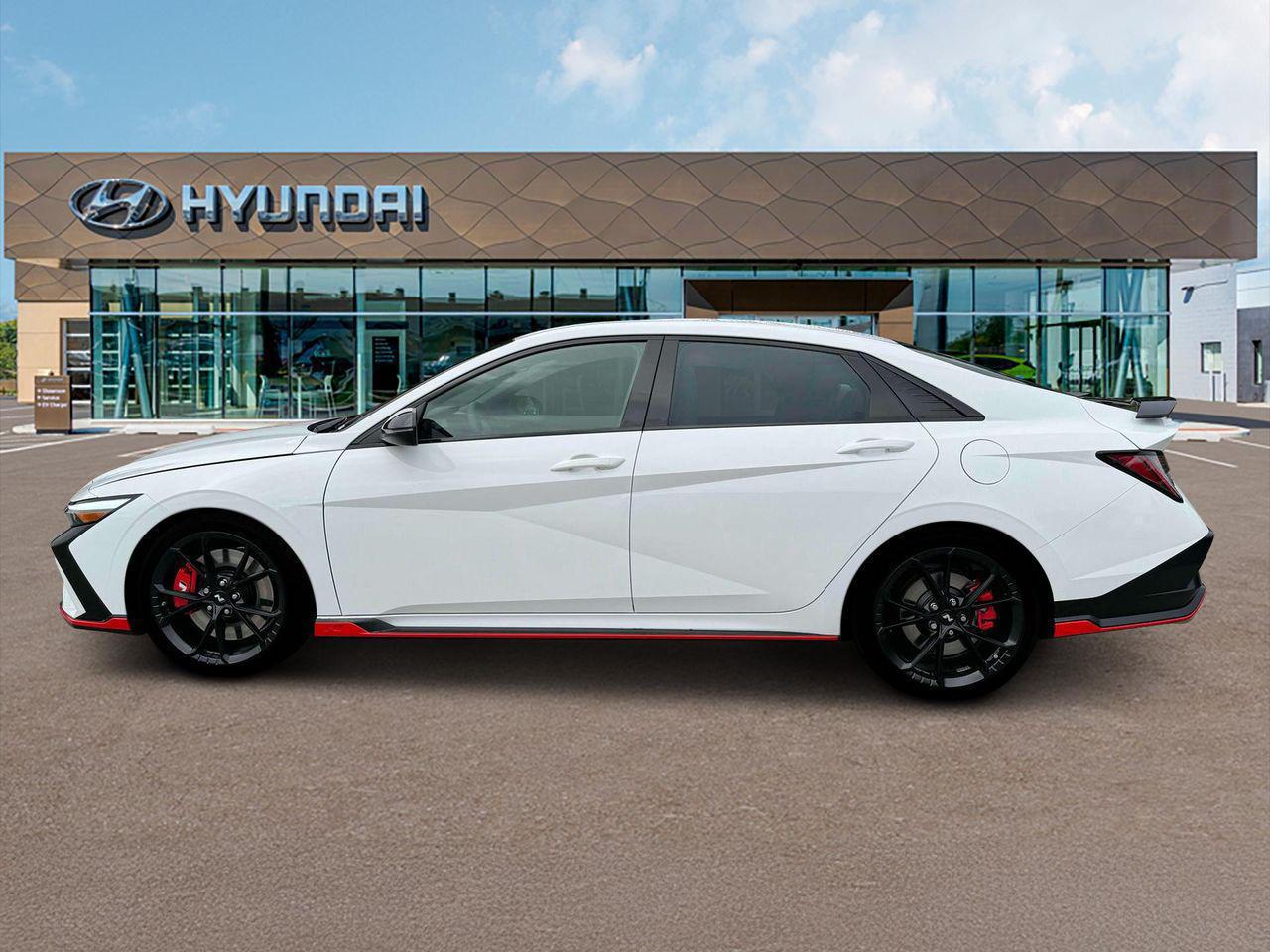 2025 Hyundai Elantra N photo 3