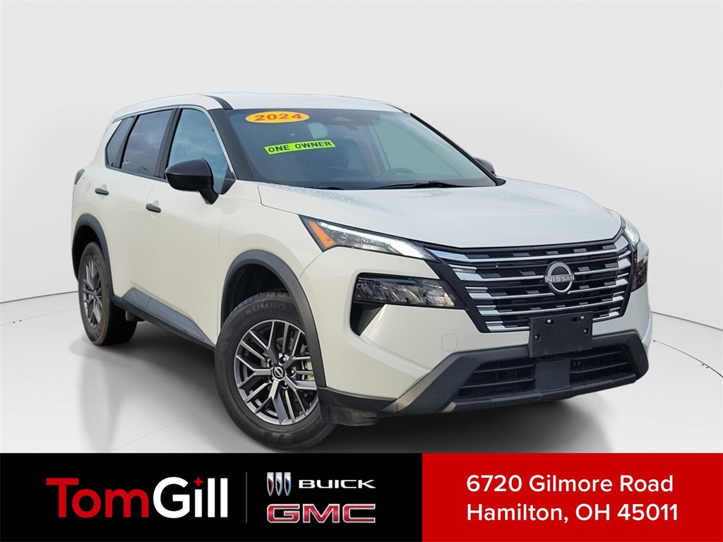 2024 Nissan Rogue S's photo