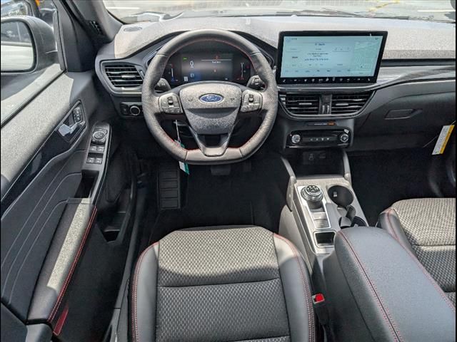 2025 Ford Escape Hybrid ST-Line photo 5