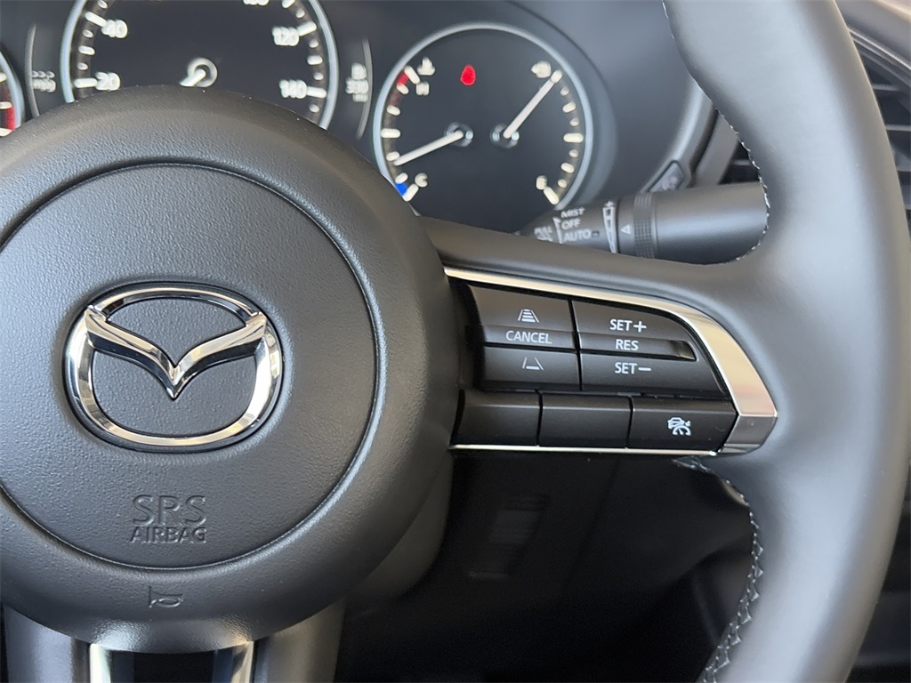 2025 Mazda Mazda3 2.5 s Preferred photo 17