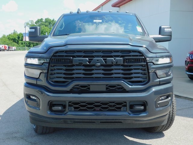 2025 Ram 3500 Big Horn photo 3