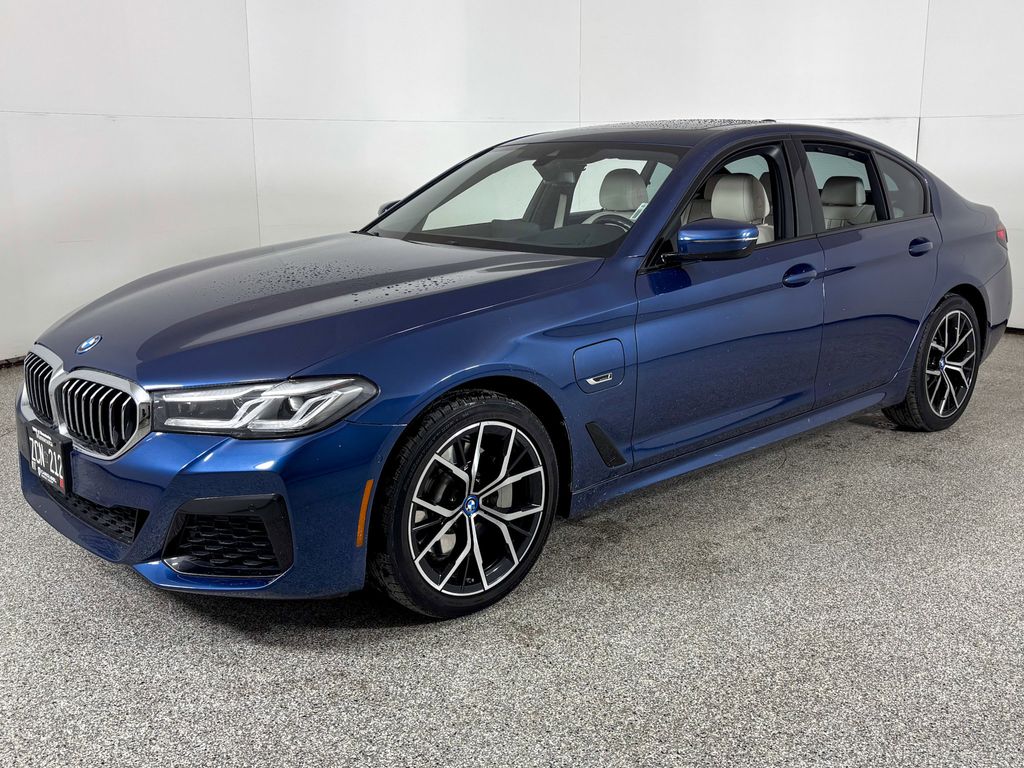 2023 BMW 5 Series 530e's photo