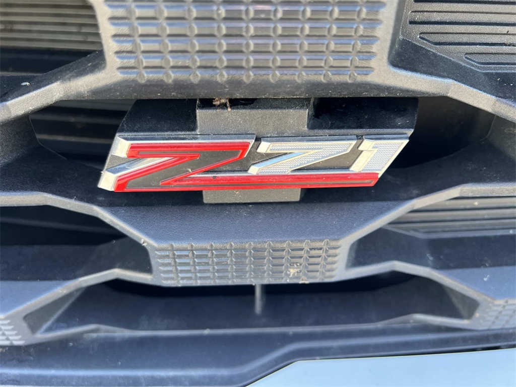 2024 Chevrolet Silverado 1500 Custom Trail Boss photo 2