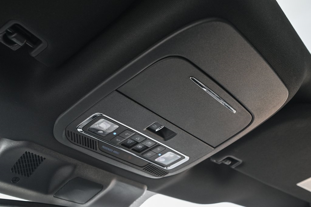 2021 Ford F-150 Platinum photo 39