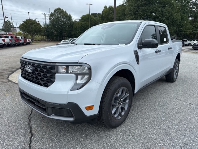 2025 Ford Maverick XLT photo 4