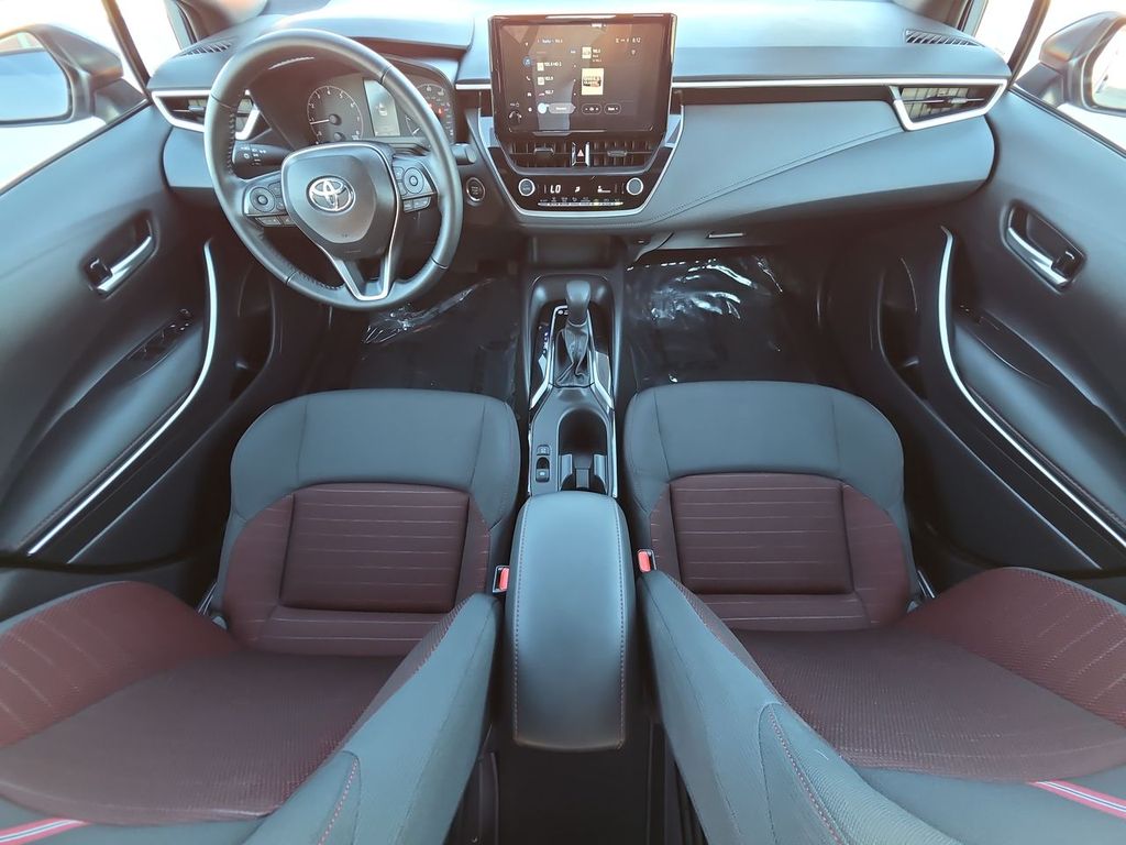 2025 Toyota Corolla SE photo 21