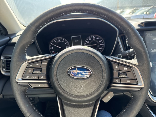 2025 Subaru Outback Limited photo 8