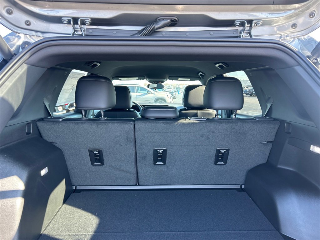 2026 GMC TERRAIN - Image 32