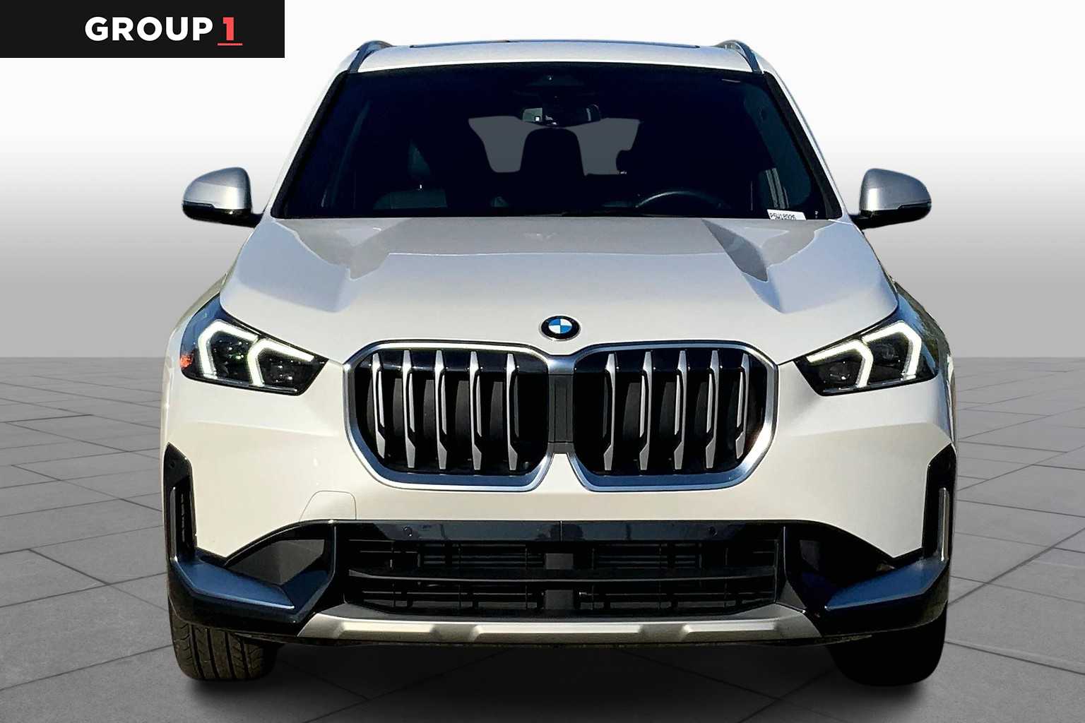 2023 BMW X1 28i's photo