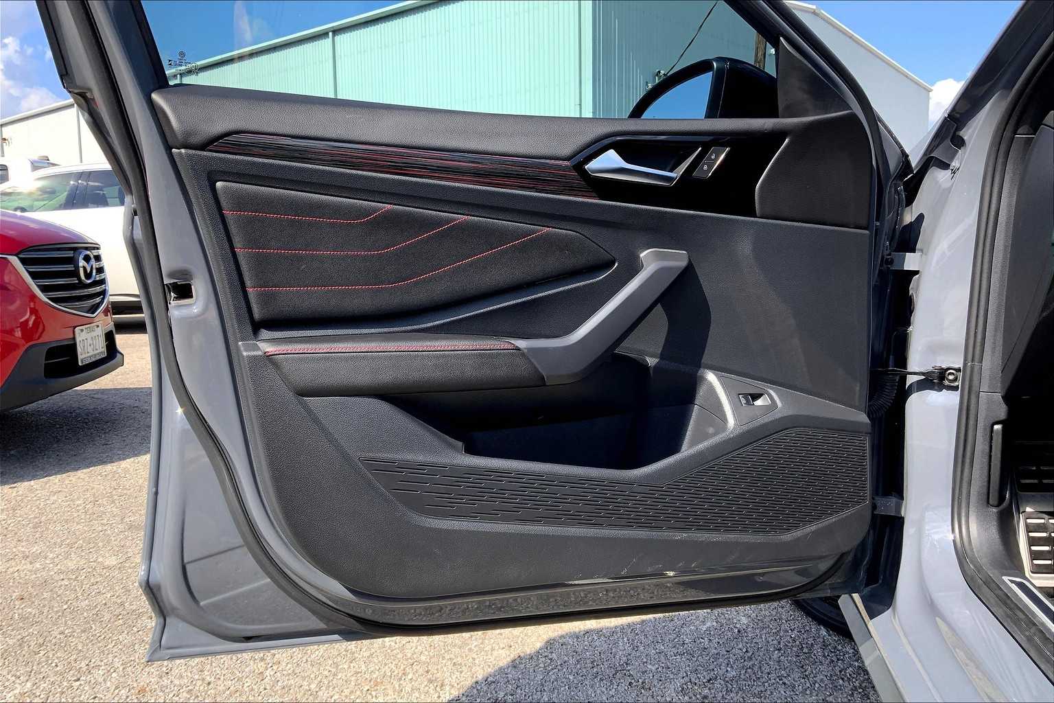 2024 Volkswagen Jetta GLI Autobahn Anniversary Edition photo 20