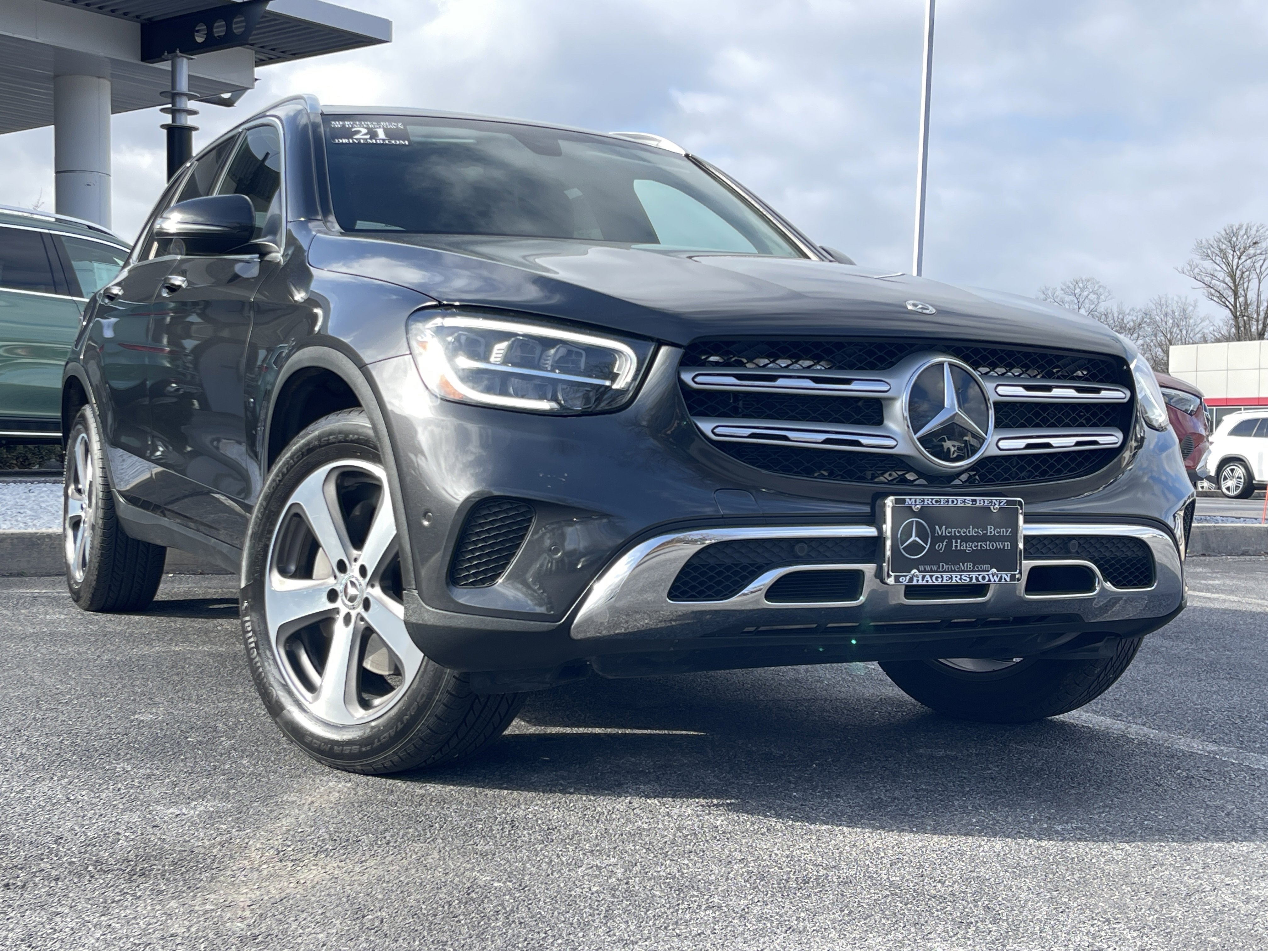 2021 Mercedes-Benz GLC GLC300's photo