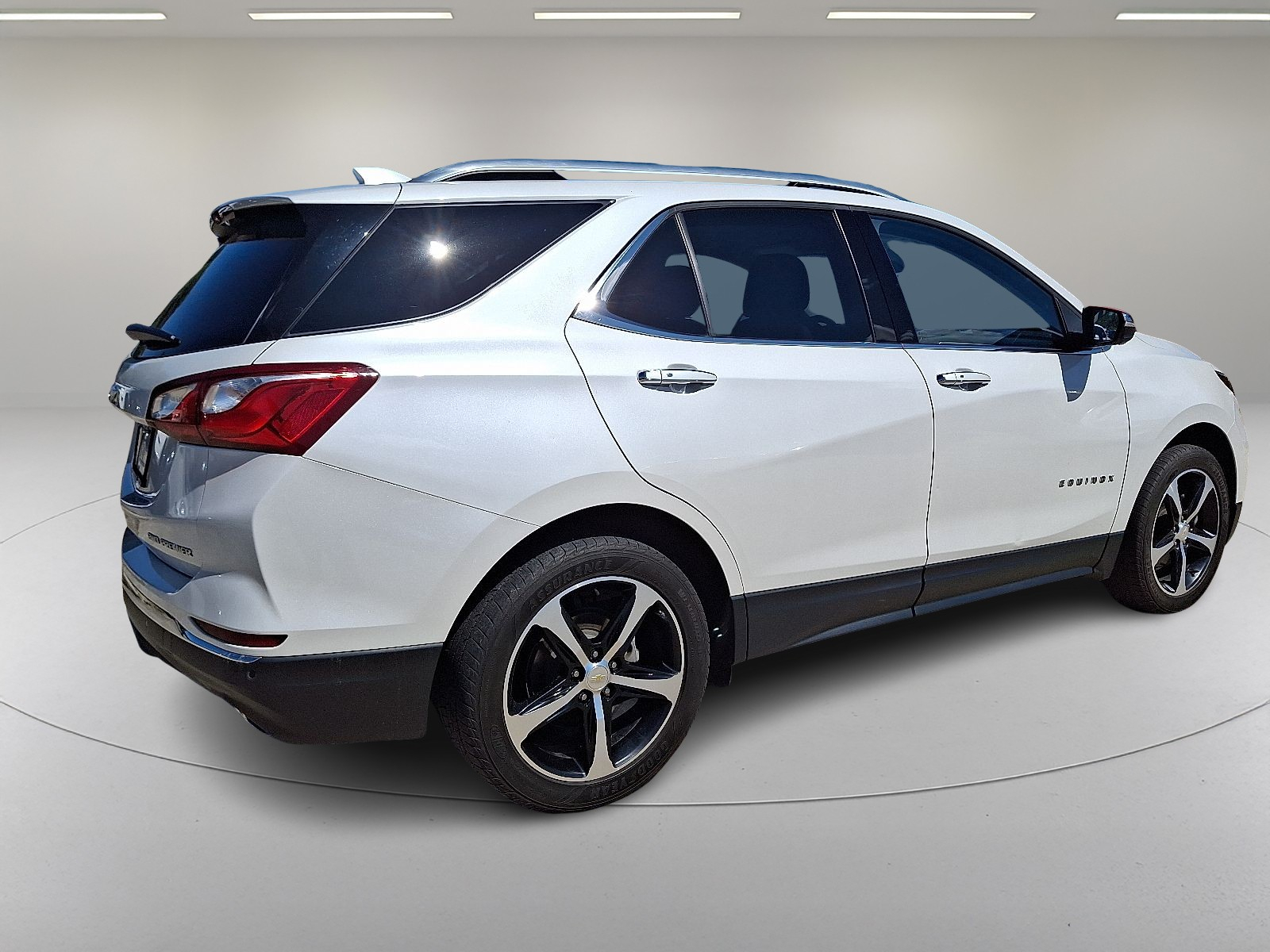 2019 Chevrolet Equinox Premier photo 10