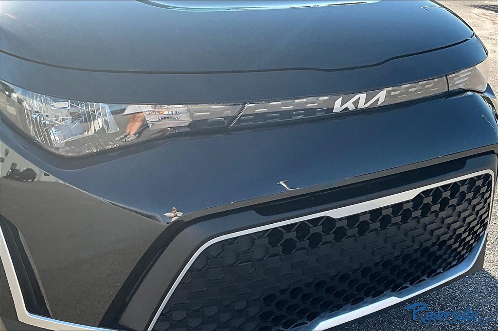 2025 Kia Soul LX photo 28