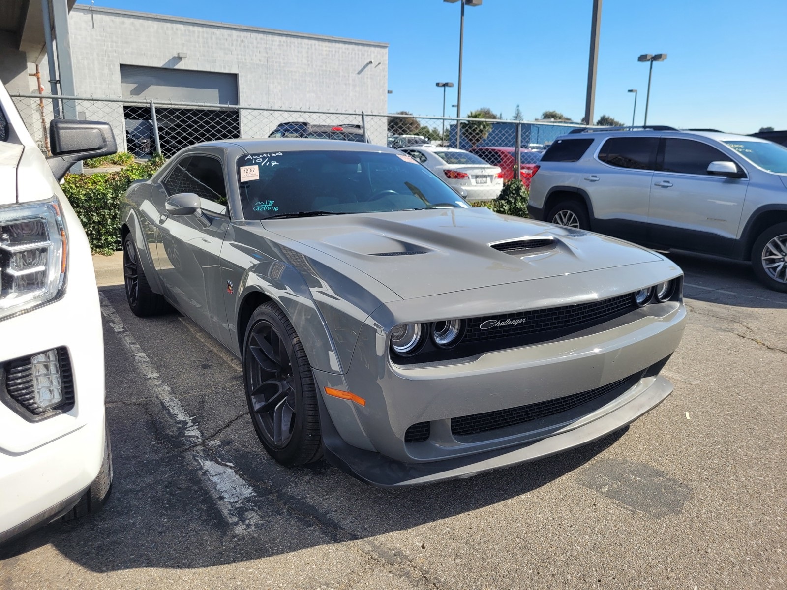 2023 Dodge Challenger R/T Scat Pack Widebody photo 2