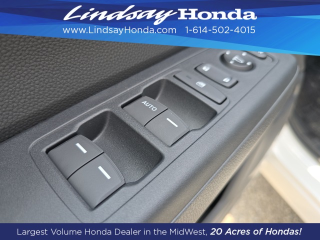 2025 Honda CR-V LX photo 14