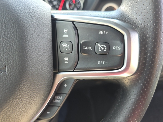 2026 Ram 1500 Tradesman photo 19