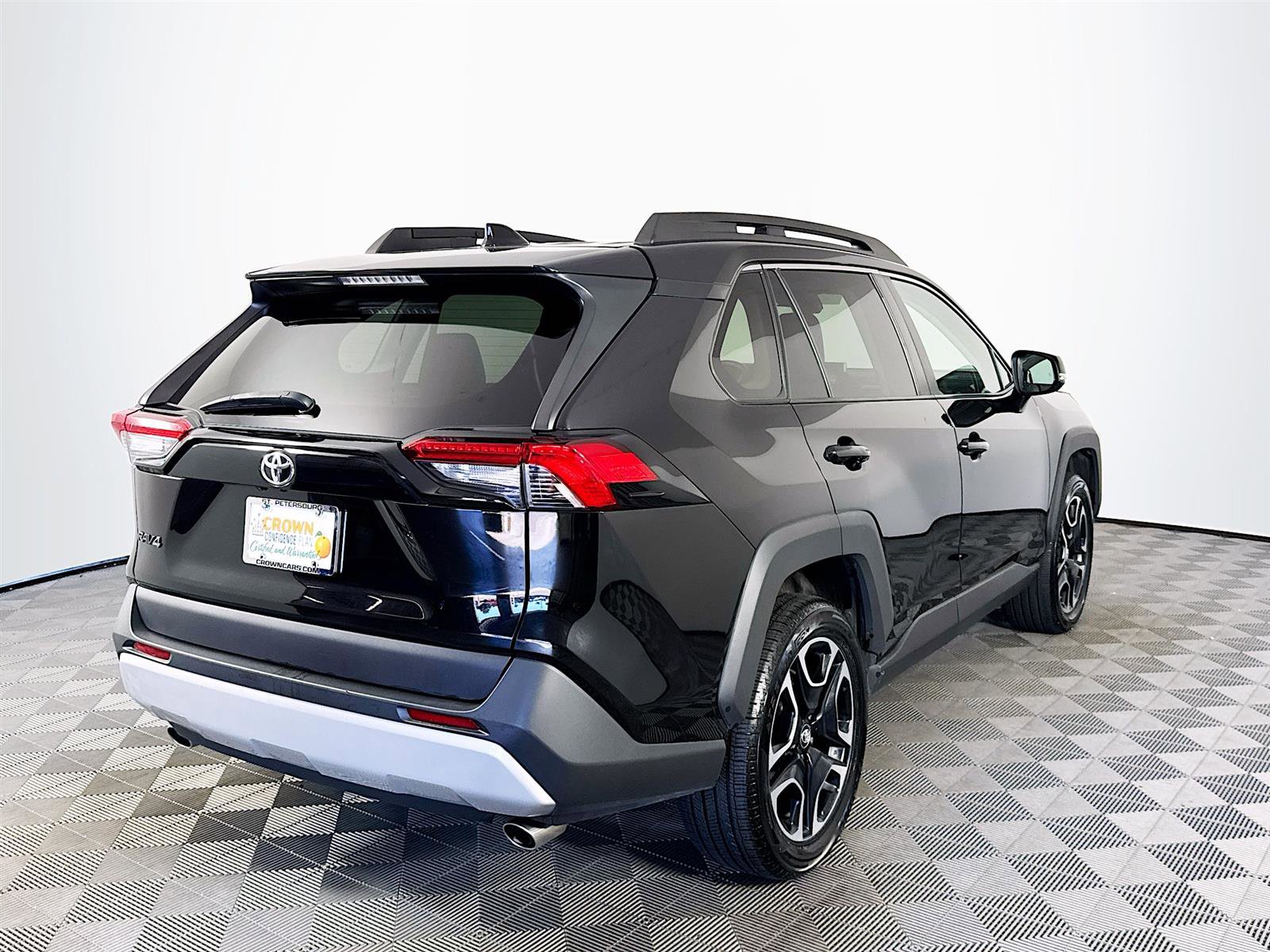 2021 Toyota RAV4 Adventure photo 4