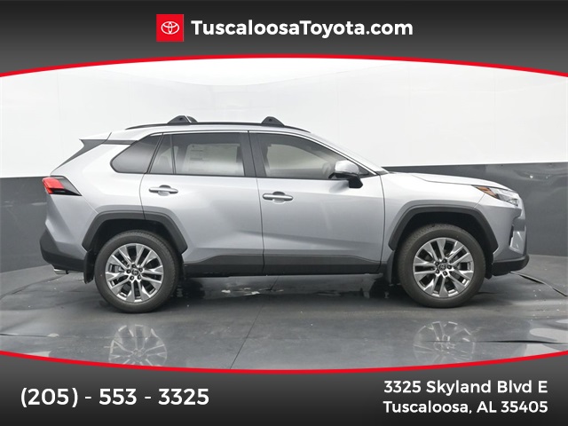 2025 Toyota RAV4 XLE Premium's photo