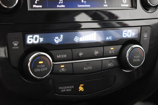 2022 Nissan Rogue Sport SV photo 22