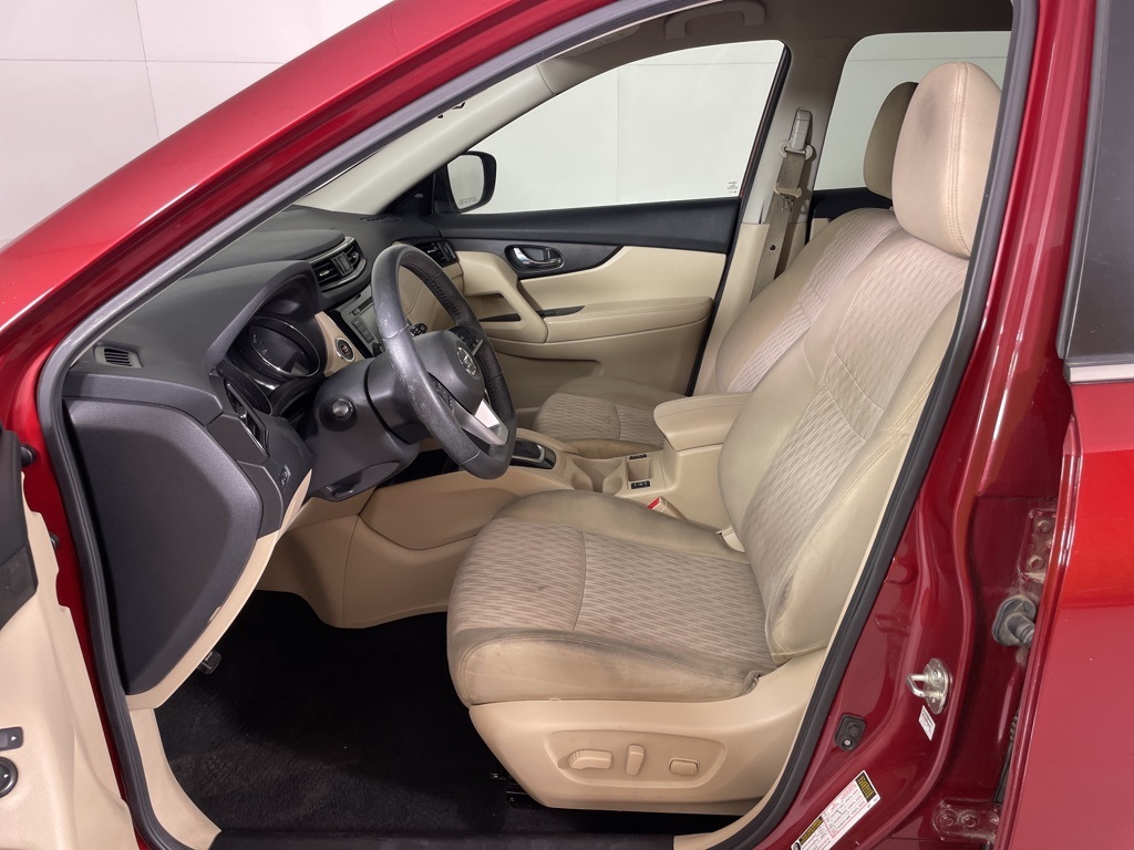 2020 Nissan Rogue SV photo 15
