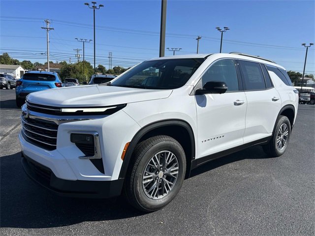 2026 Chevrolet Traverse photo 8