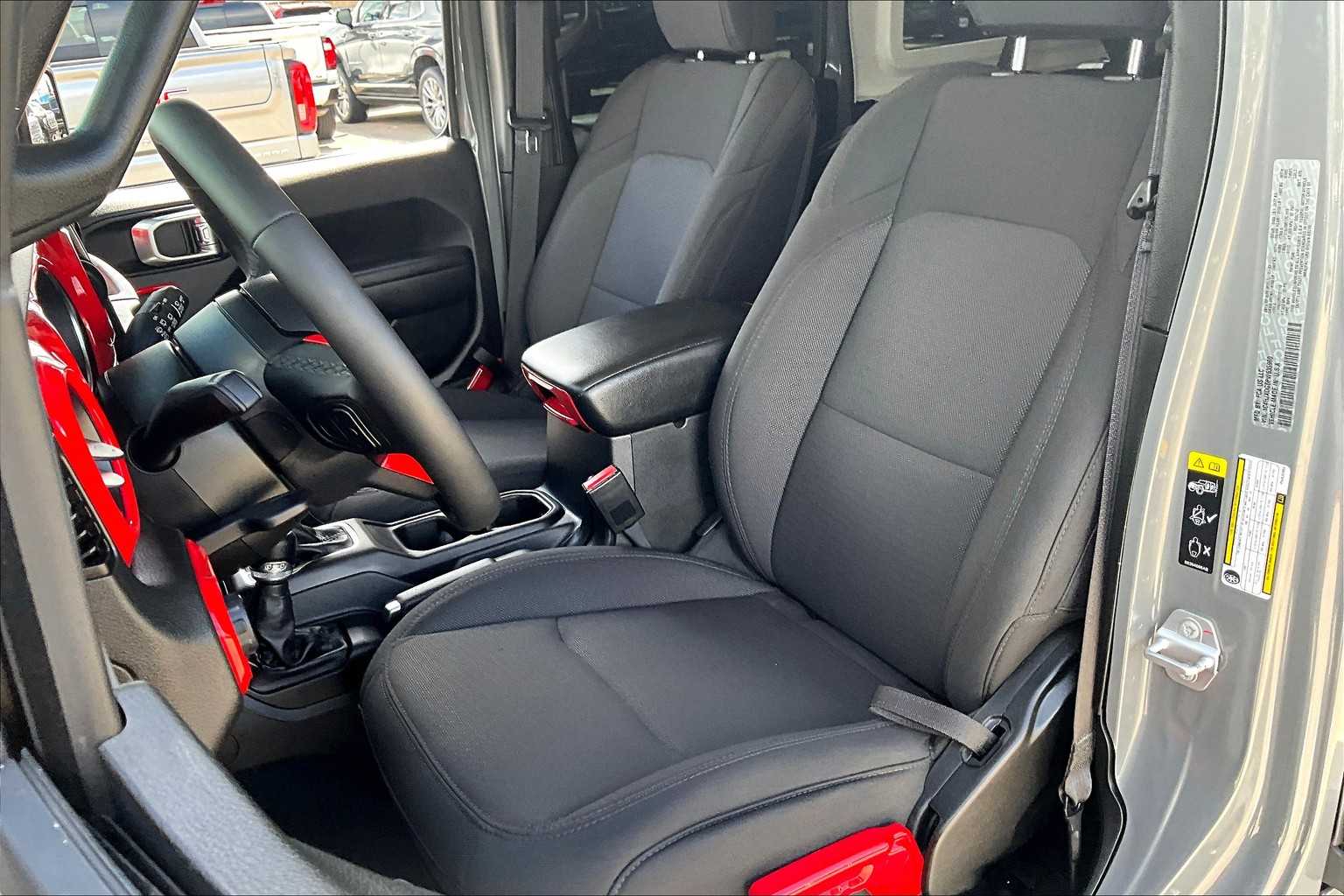 2023 Jeep Wrangler High Tide photo 7