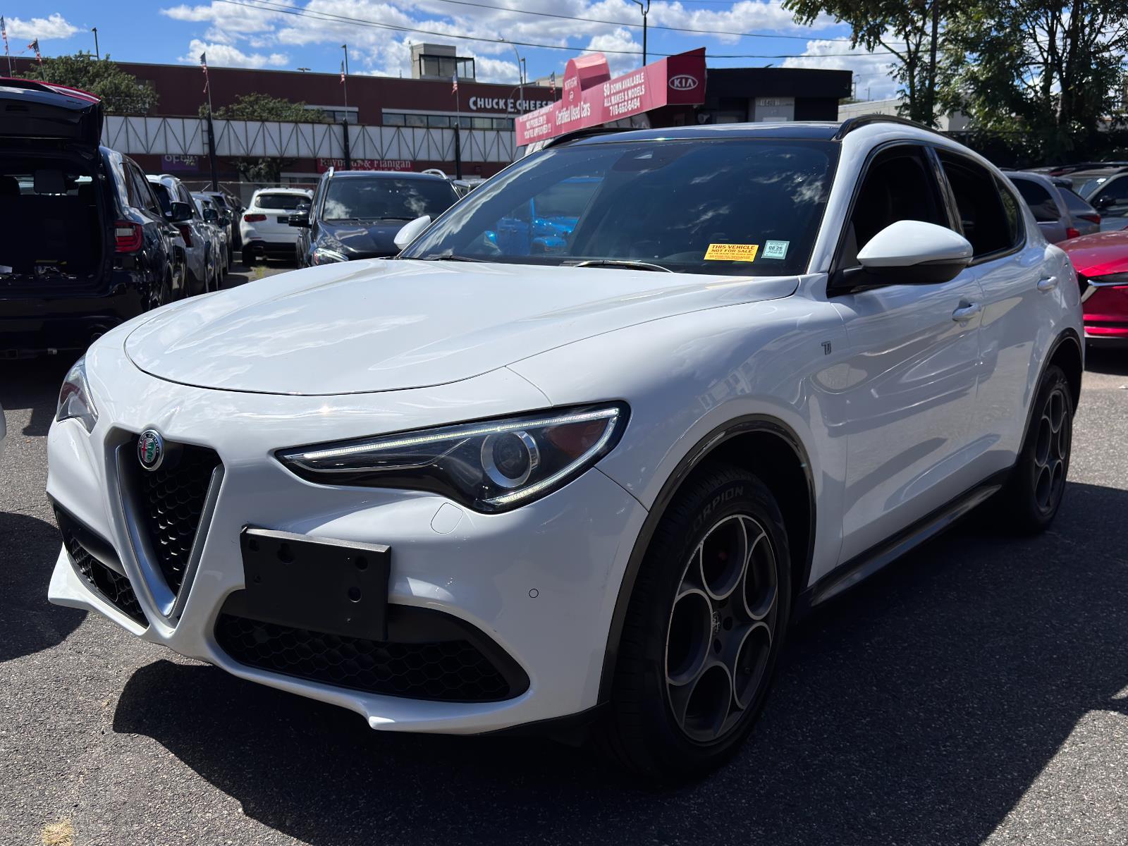 2022 Alfa Romeo Stelvio