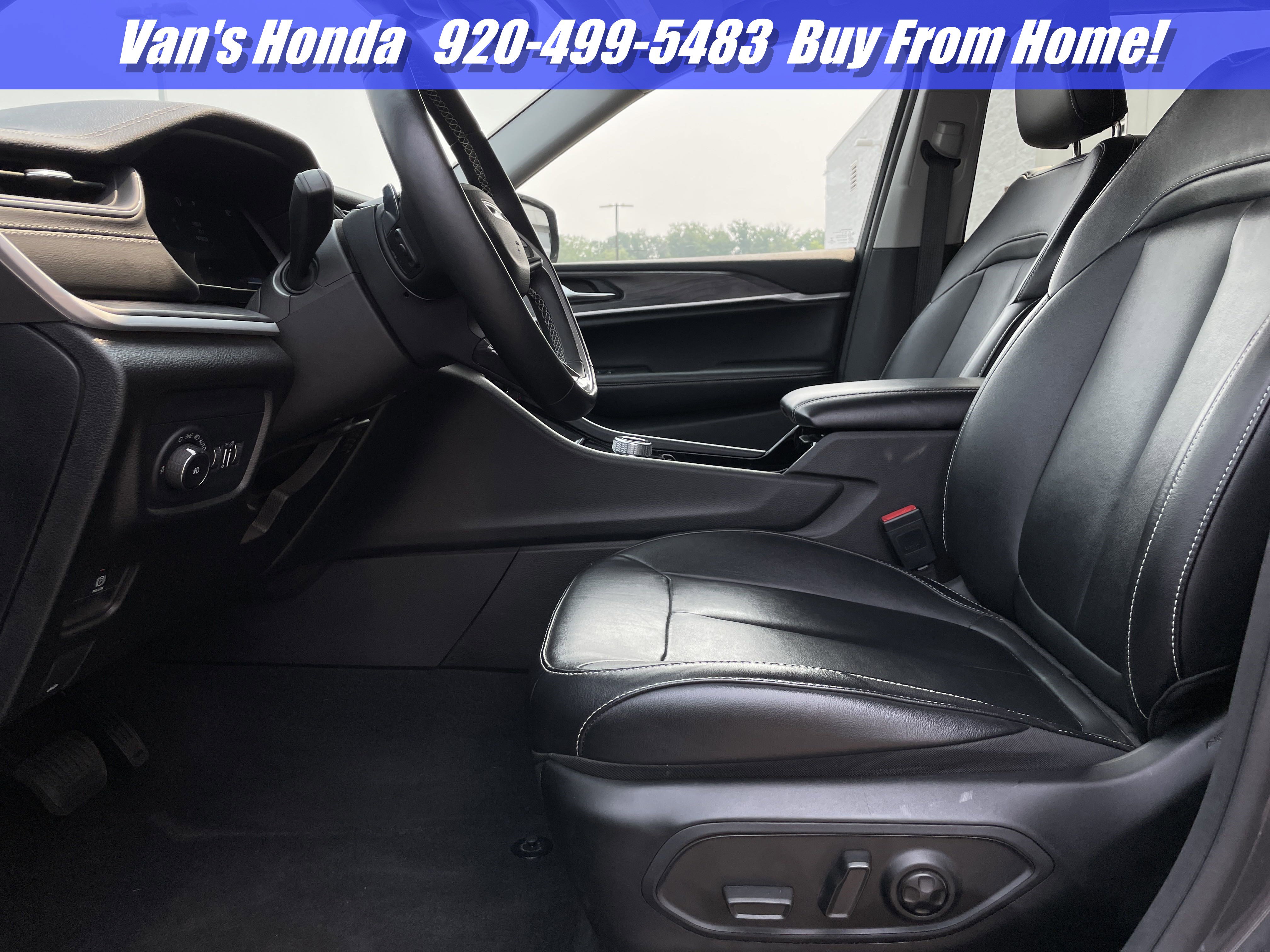 2022 Jeep Grand Cherokee Limited photo 2