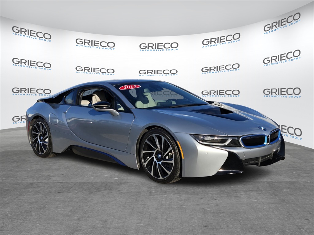 2015 BMW i8's photo