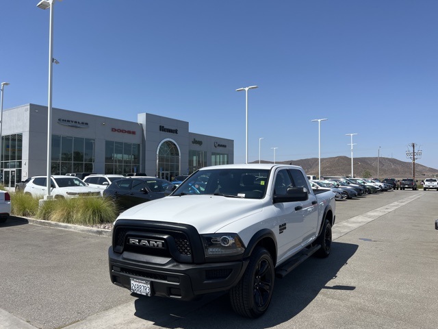2023 Ram 1500 Classic Warlock photo 3