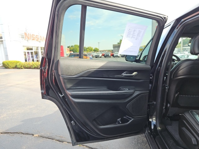 2024 Jeep Grand Cherokee Altitude X photo 13