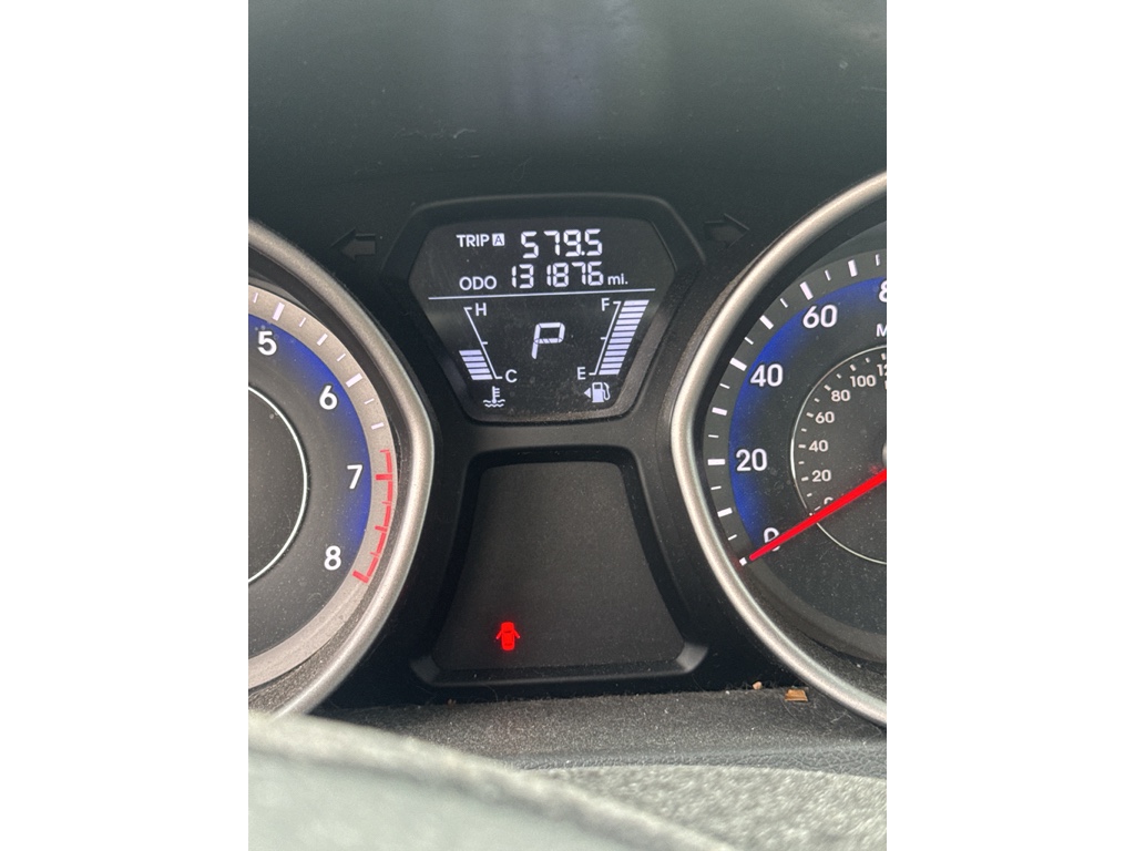 2013 Hyundai Elantra GLS photo 3