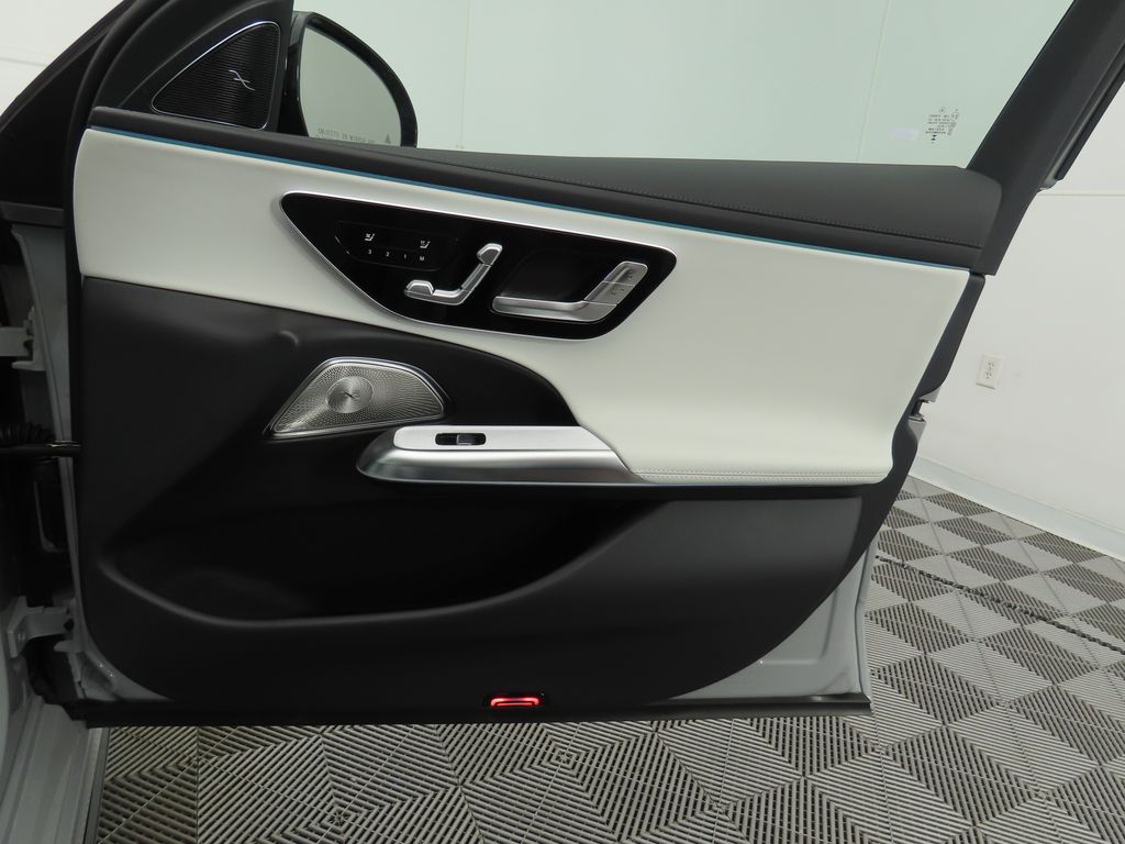 2026 Mercedes Benz E 350 photo 23