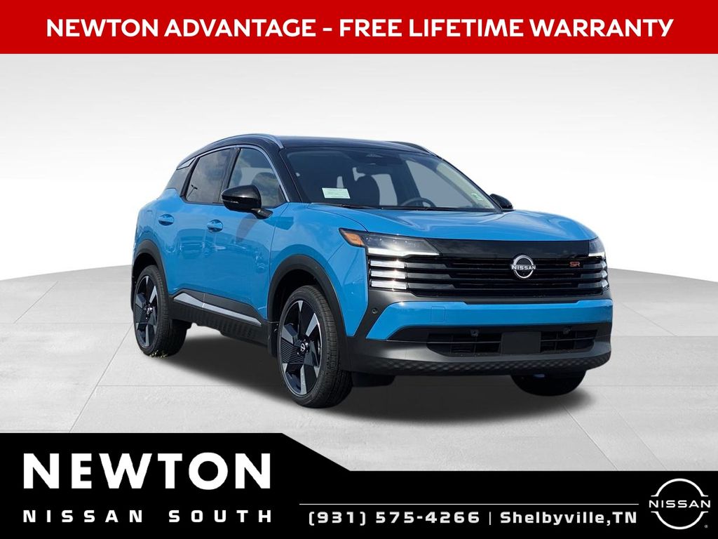 2025 Nissan Kicks SR AWD's photo