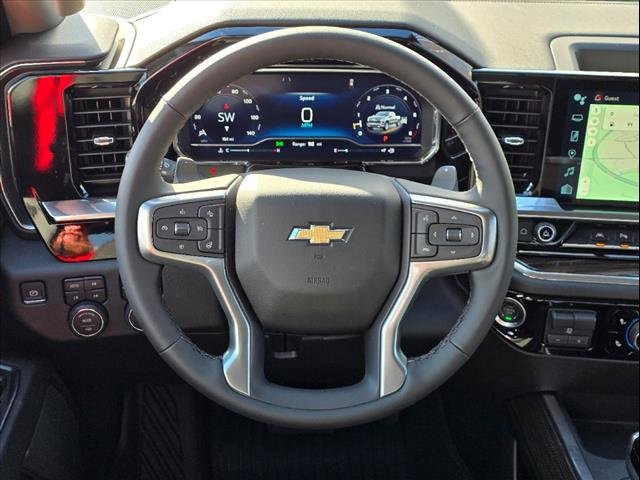 2025 Chevrolet Silverado 1500 LT photo 12