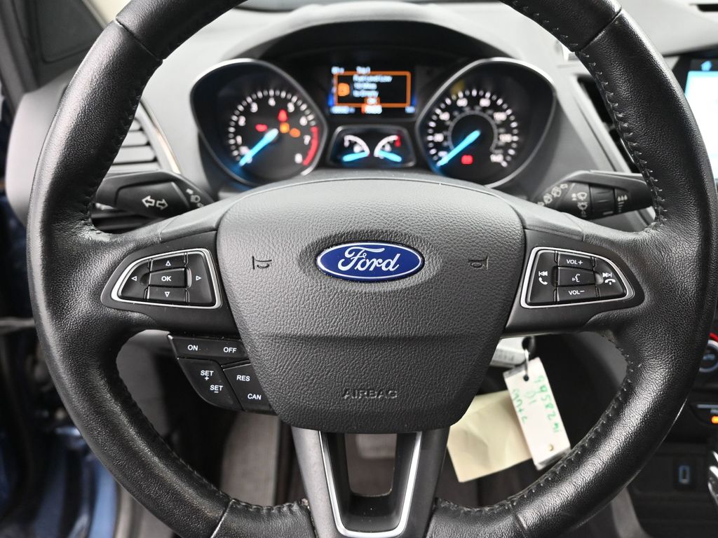 2018 Ford Escape SEL photo 13