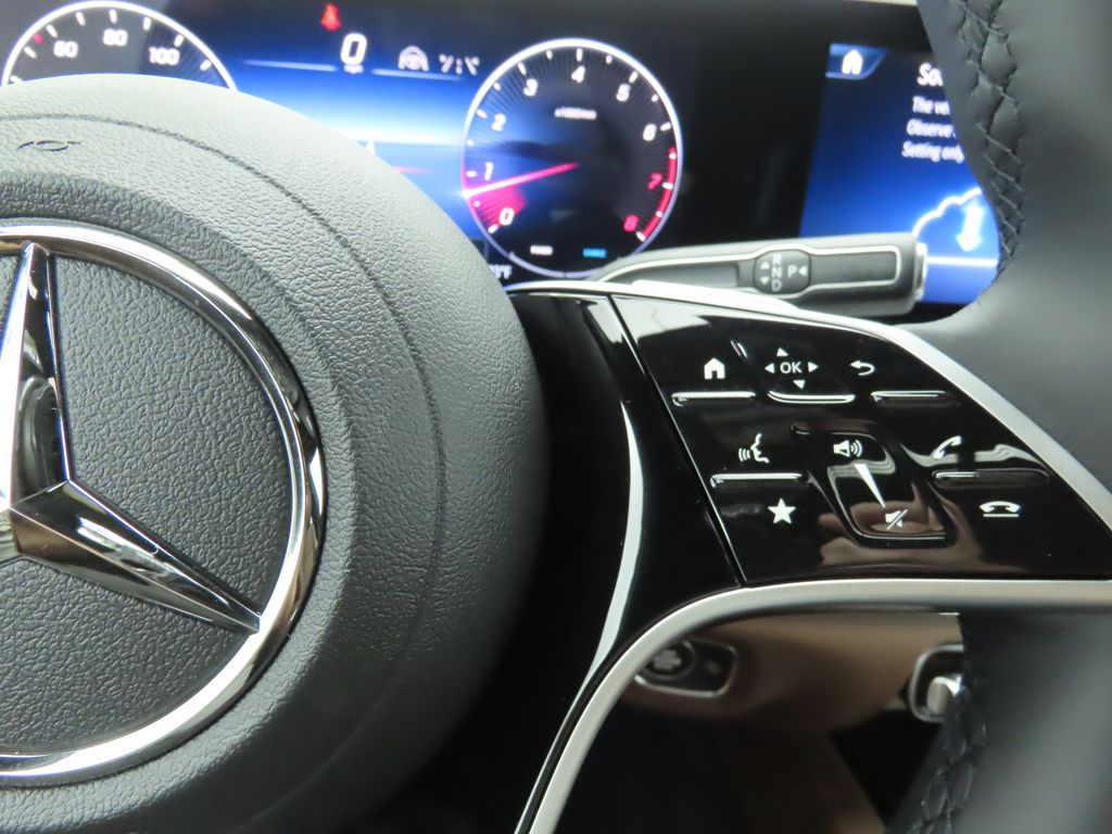 2025 Mercedes Benz GLE 350 4MATIC photo 10
